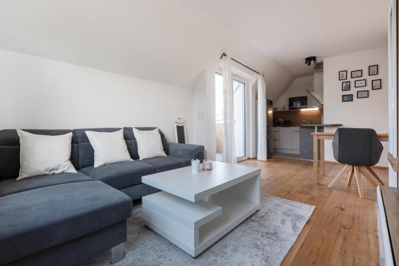 Gruene Ruhelage, 20 Minuten Ins Zentrum Und Parkgarage Wien Exterior foto