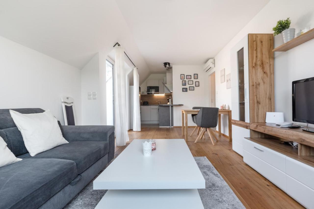 Gruene Ruhelage, 20 Minuten Ins Zentrum Und Parkgarage Wien Exterior foto