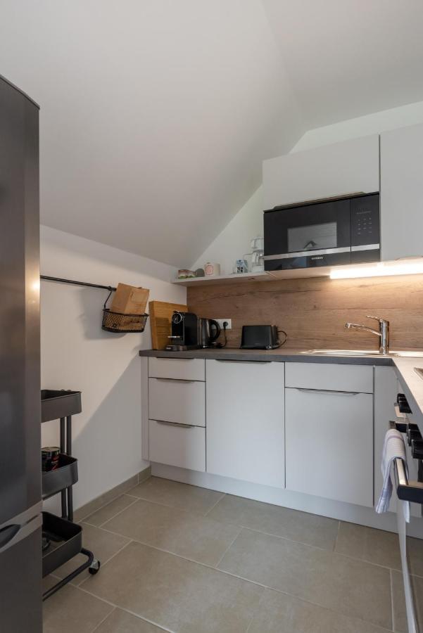 Gruene Ruhelage, 20 Minuten Ins Zentrum Und Parkgarage Wien Exterior foto