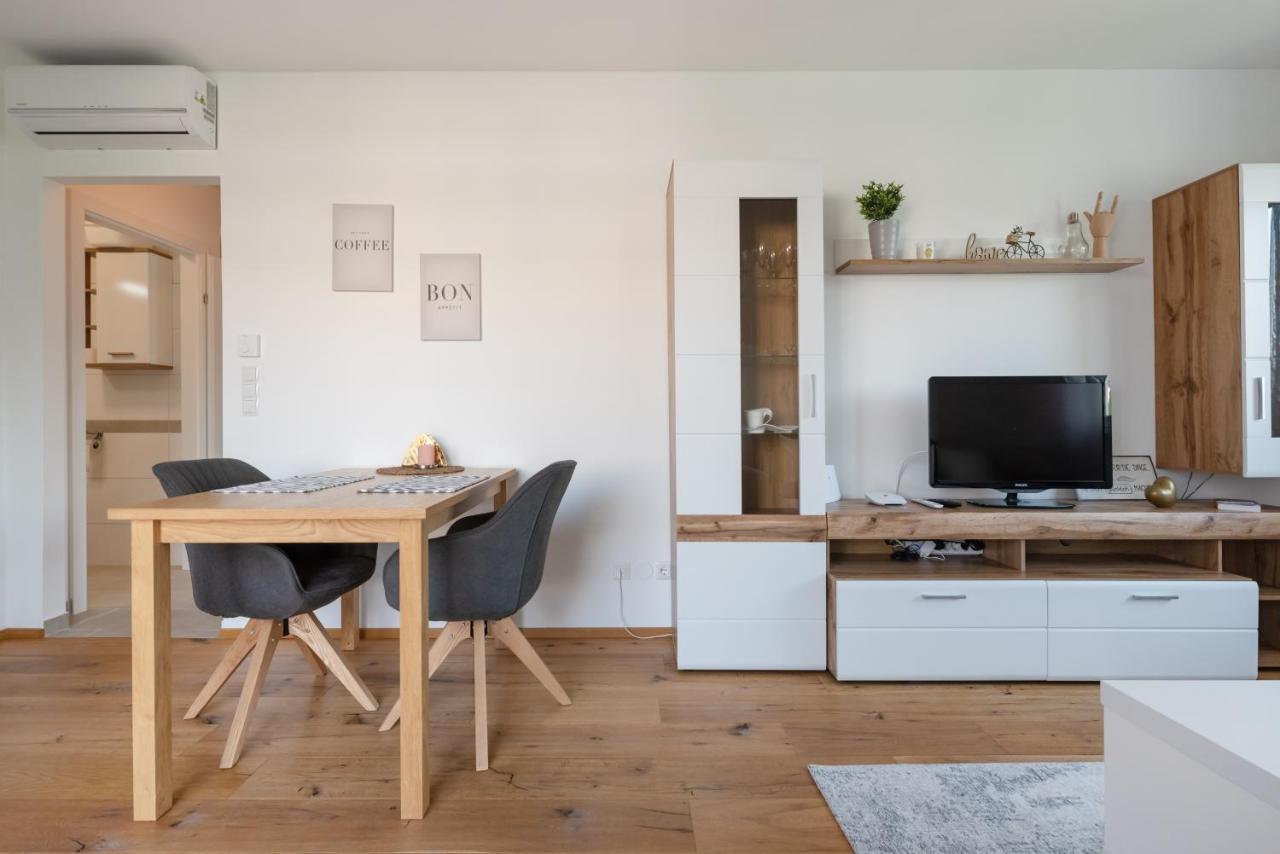 Gruene Ruhelage, 20 Minuten Ins Zentrum Und Parkgarage Wien Exterior foto
